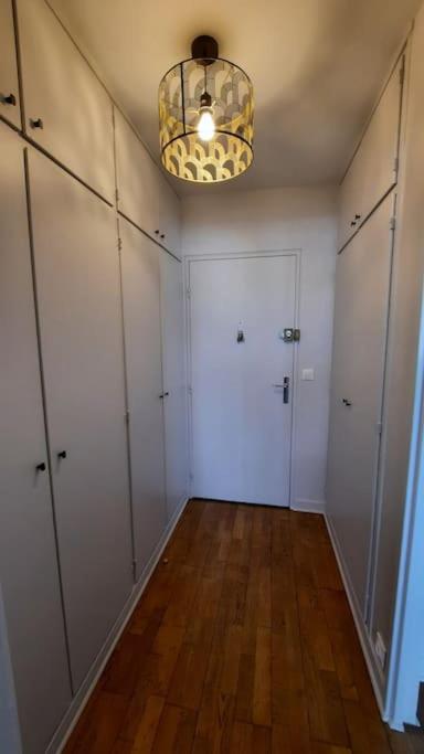 2 Pieces Tres Lumineux